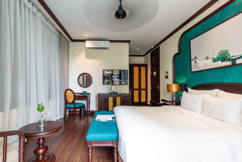  Anmira’s space combines resort amenities with inspiration from Hoi An culture.